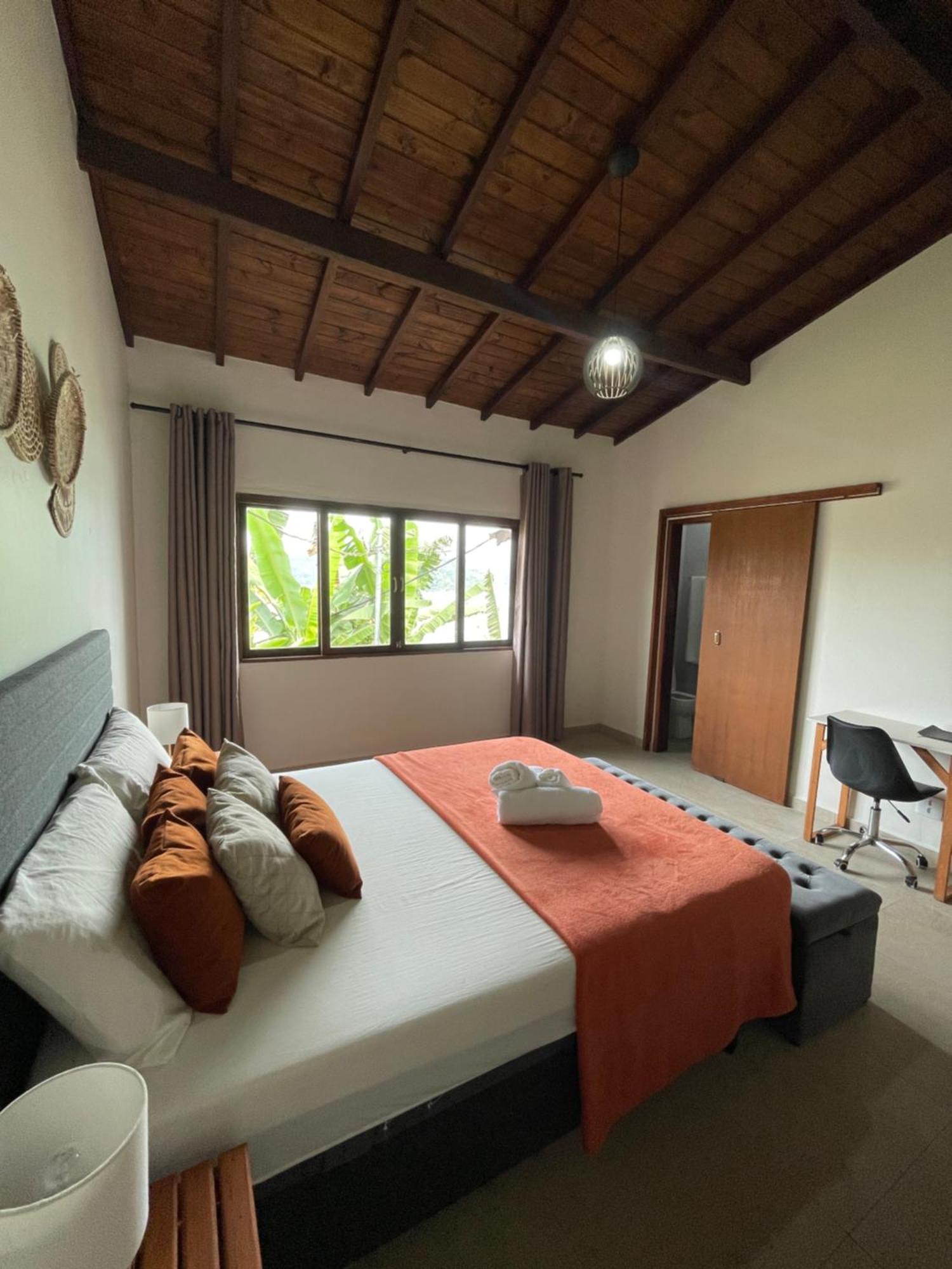 Casa Belvedere Na Ilha Do Araujo E Ganhe 1 Passeio De Barco 파라티 외부 사진